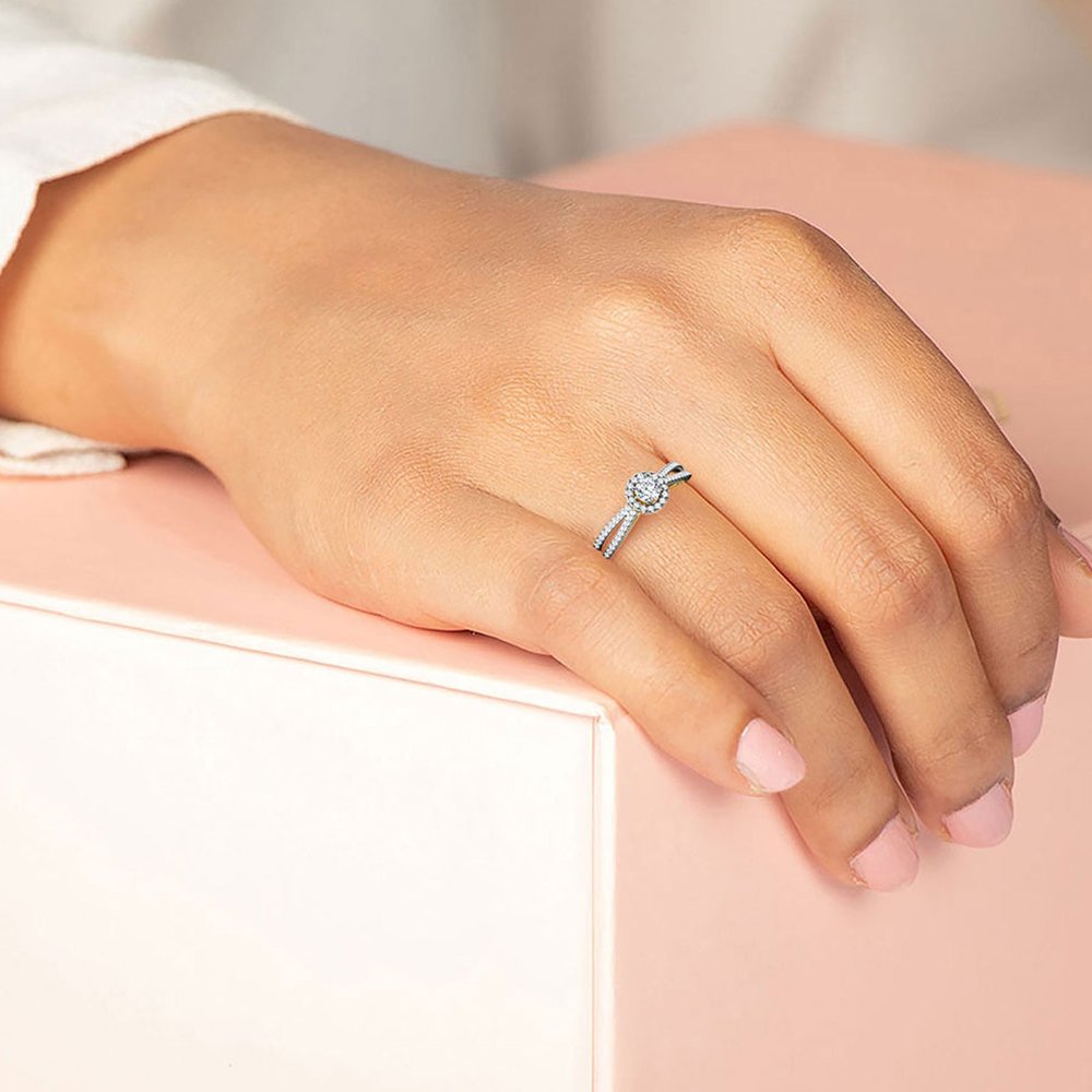 Solitaire Erina Ring Kisna White Gold Ring - الصورة 2
