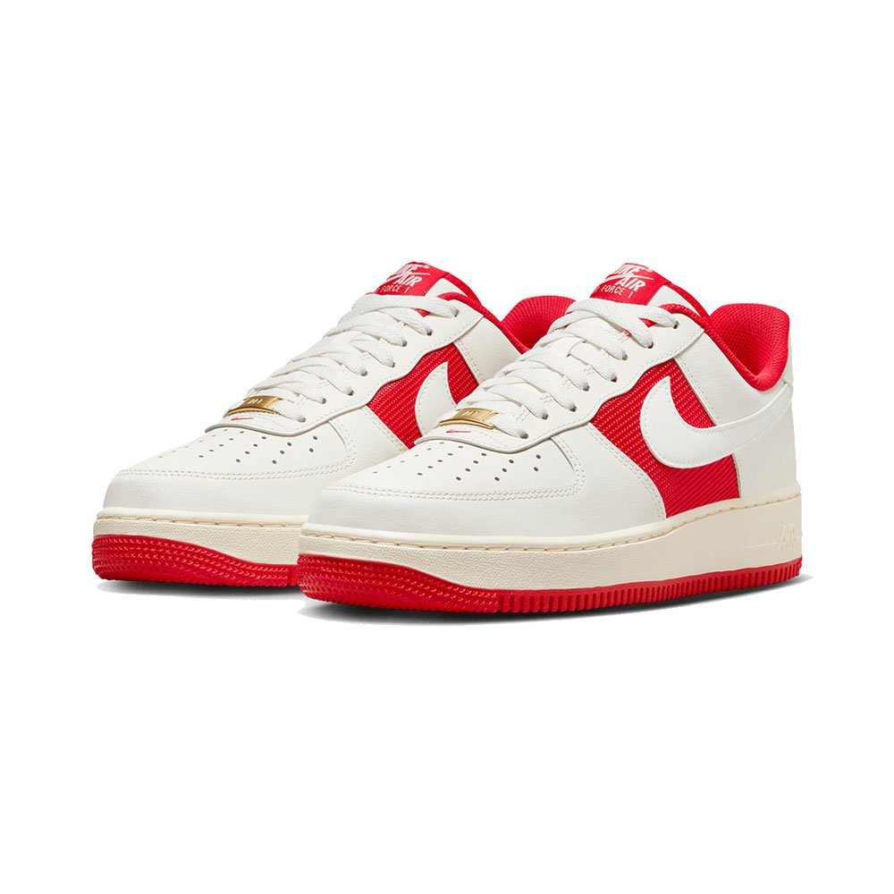 Nike Air Gold Pink V Series Cast and Crew Shoes - الصورة 3